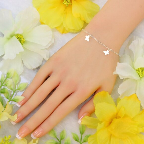 "Minimalist Bracelet, Sleek & Modern Design, Women’s Fashion, YC110246-B - Picture 8 of 10